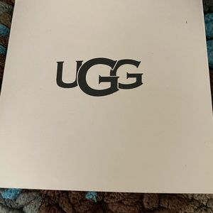 Uggs boots with bows